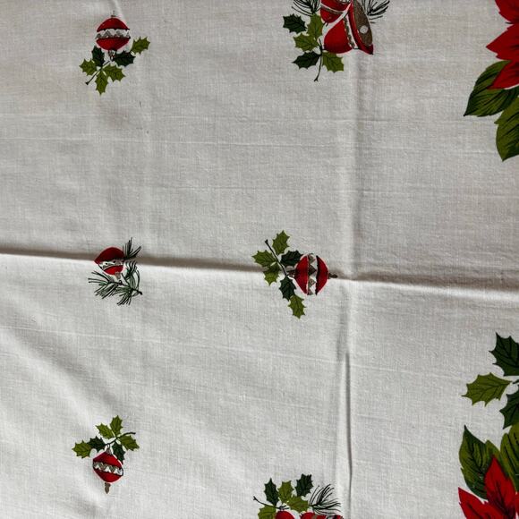 Vintage Christmas tablecloth cotton printed in festive red poinsettias border - Picture 6 of 10